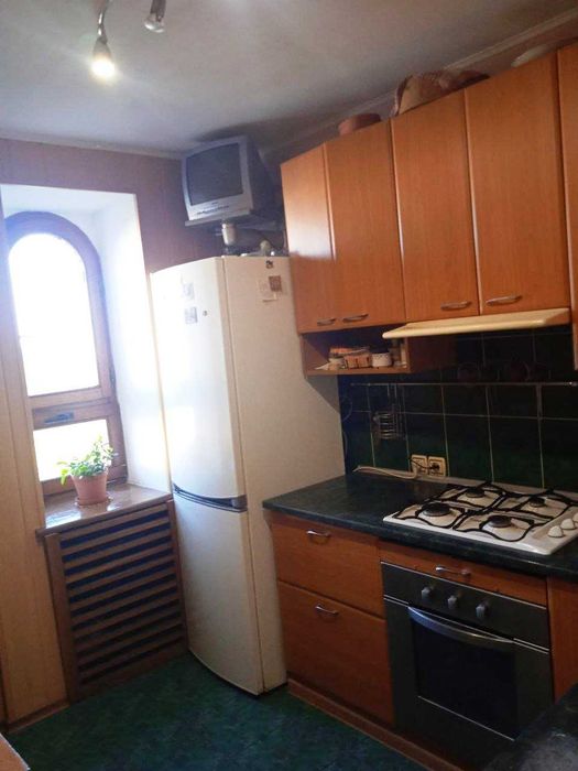 Двухкомнатная квартира на Таирова в кирпичном доме