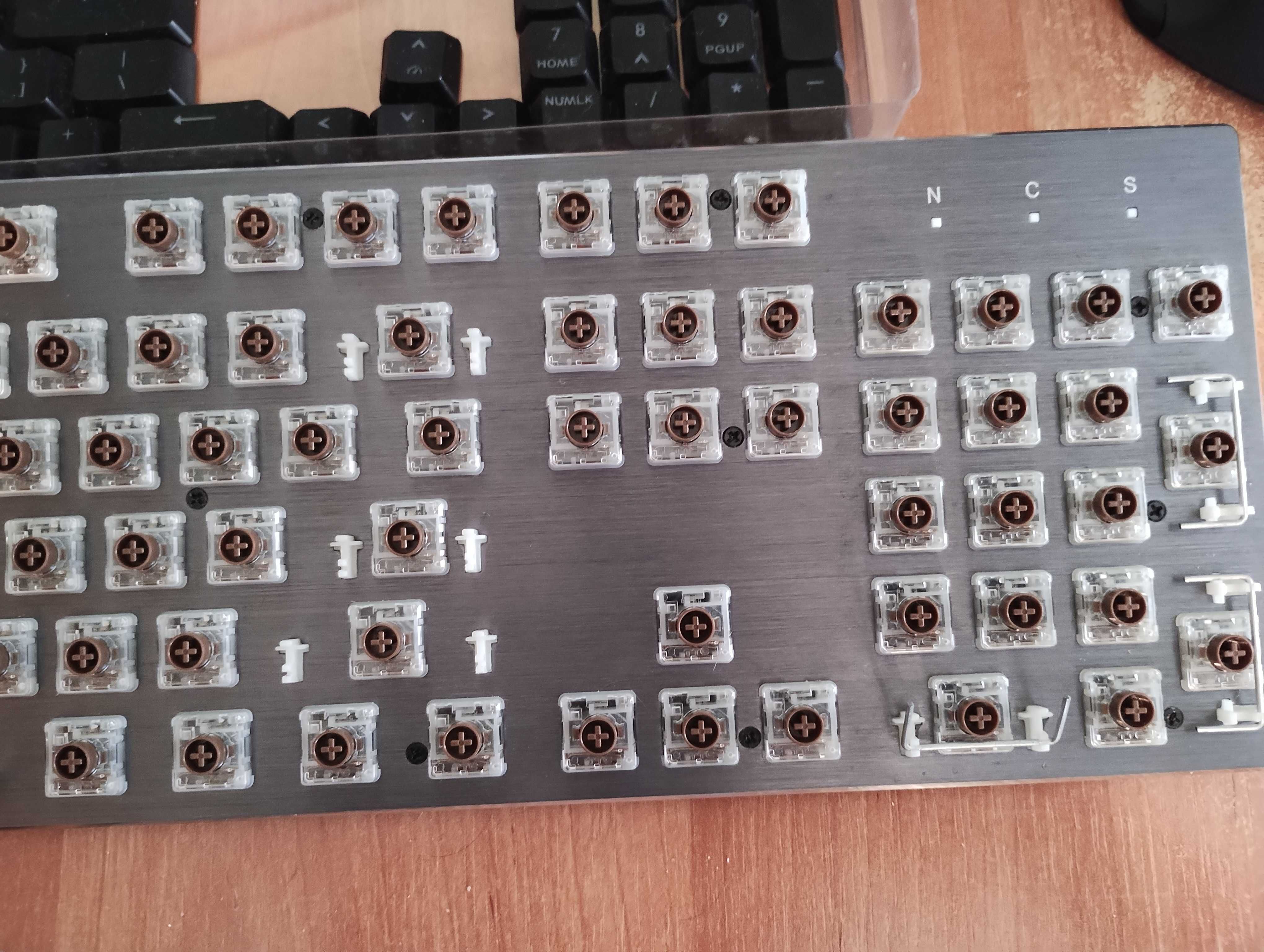 cooler master sk652 Brown wyczyszczona + akcesoria oraz opakowanie