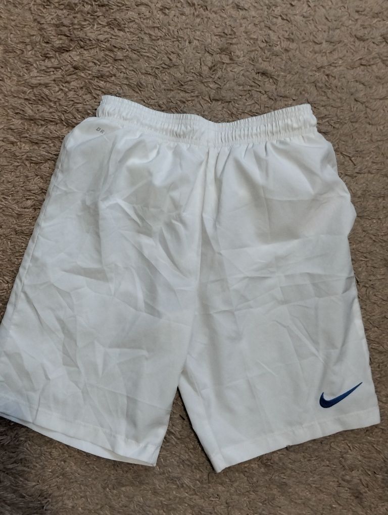 Шорты Nike, спортивні