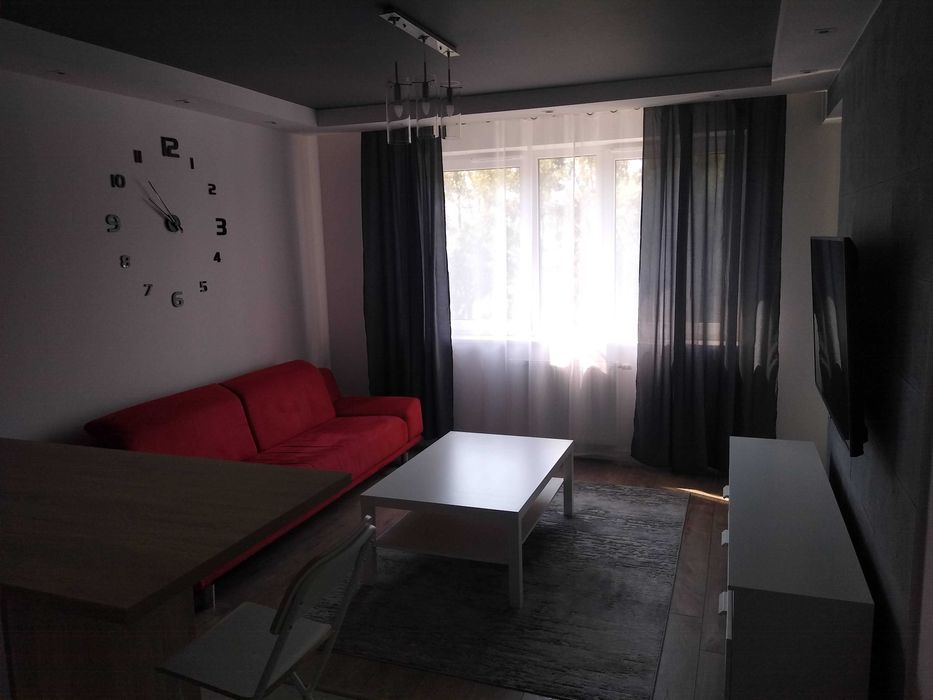 Mieszkanie do wynajęcia : 52m2, 2 pokoje, balkon, garaż, ul. Mała Góra