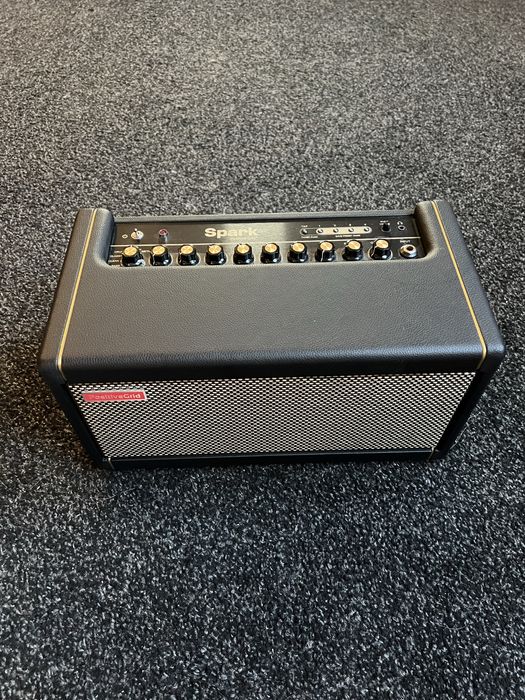 nowy wzmacniacz Gitarowy Positive Grid Spark Pearl 40 + torba