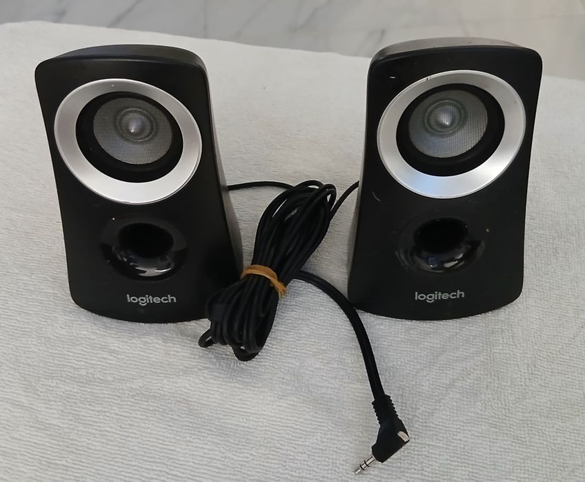 Colunas Pequenas para Computador