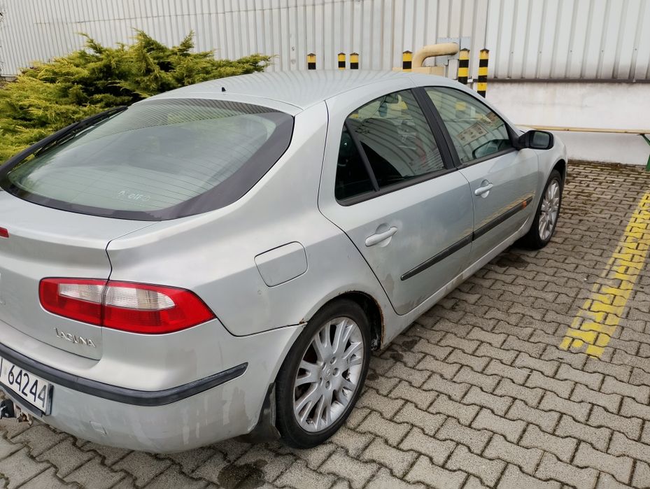 Samochód renault laguna II