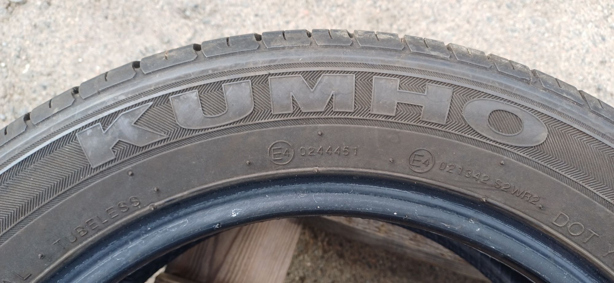 165/60R14 KUMHO , komplet opon letnich.