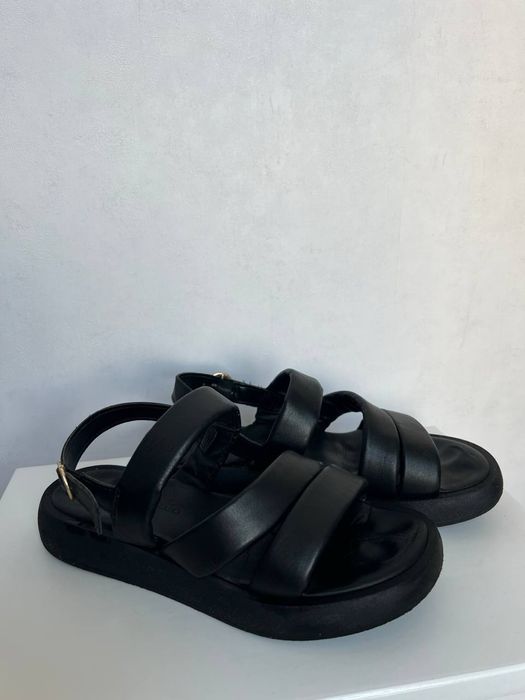 Шкіряні сандалі Marc OʼPolo