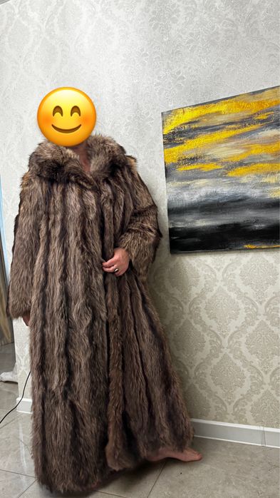 Шуба из енота ! Торг уместен