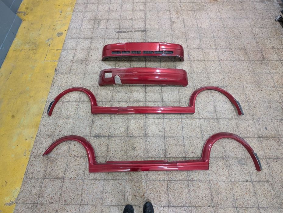 Kit usado ZeeMax em ABS para mini clássico em muito bom estado.