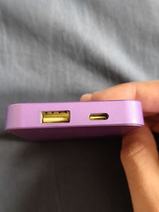 Павербанк Magsafe/USB 5.000 MAh