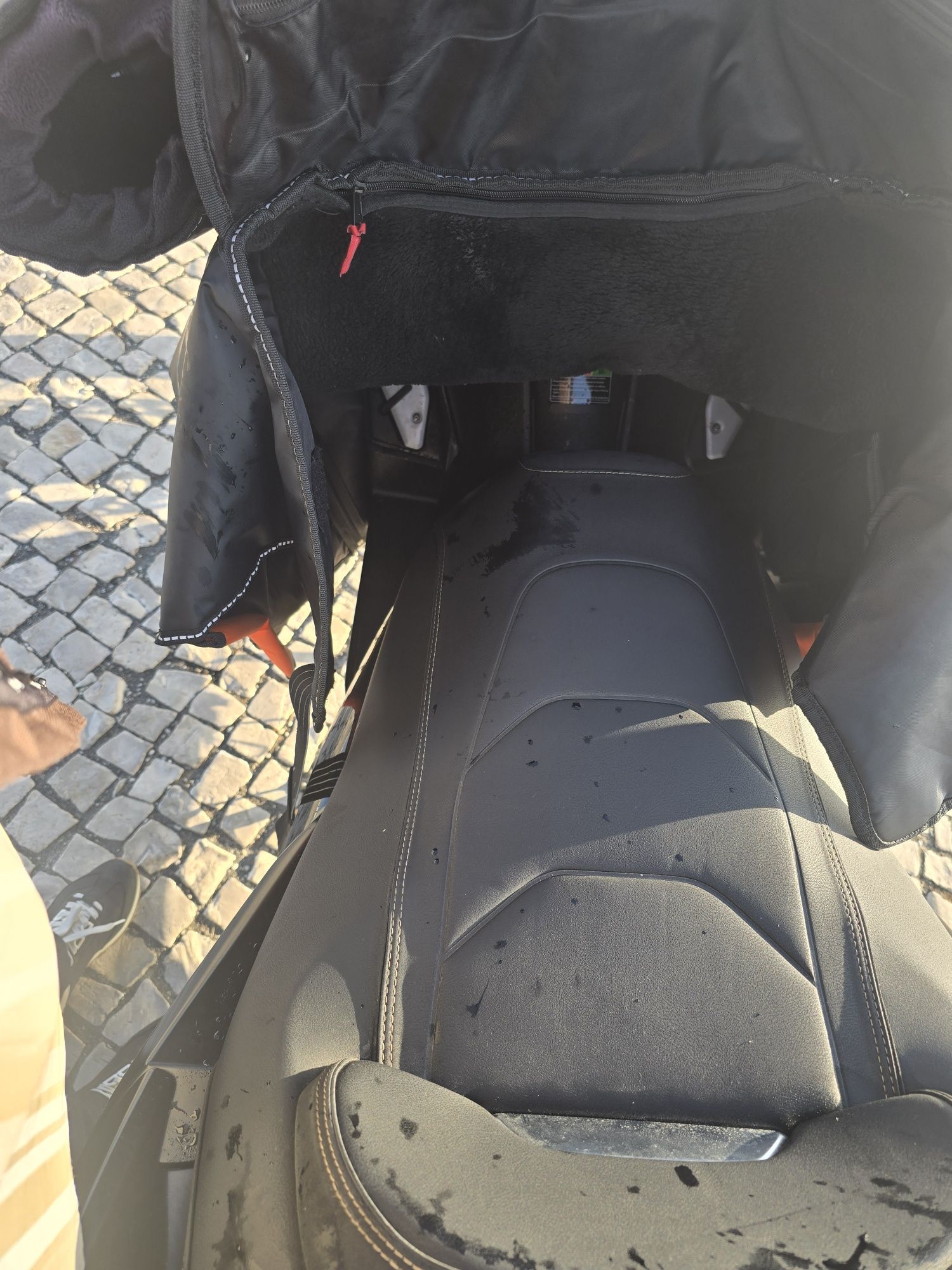 Mota Yamaha Xmax 300 tech max com extras 7000km