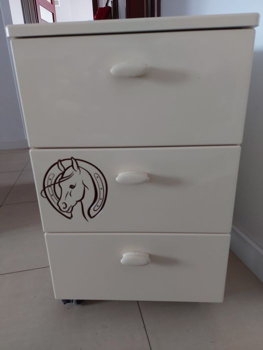 Biurko + kontenerek  Meblik