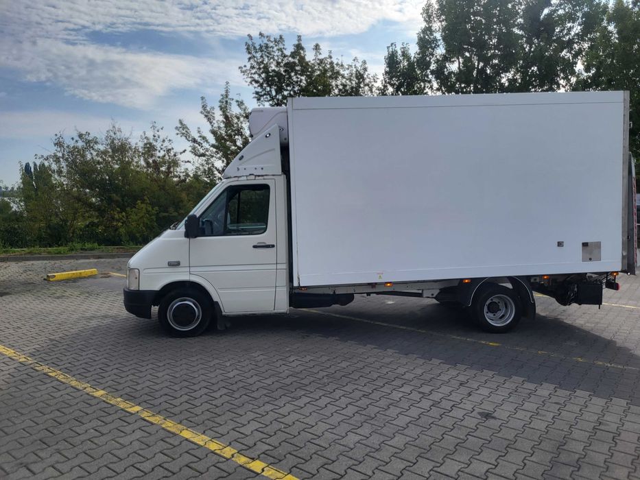 VW LT 46 2,5 TDI 109KM, chlodnia 8 palet, winda