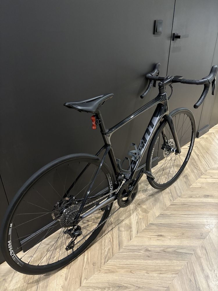 Giant Defy Advanced 2 (2021) M - DT SWISS RR421DB, SHIMANO 105, KARBON