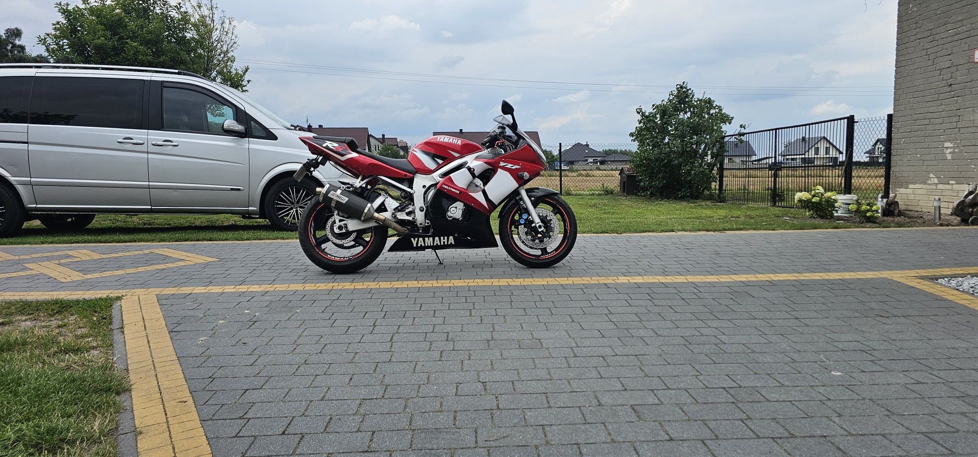 Sprzedam yamaha r6