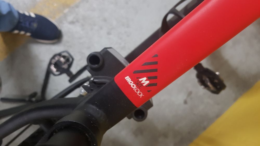 Bicicleta Rockrider 560