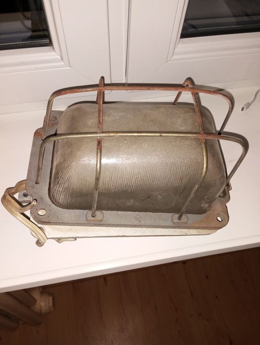 Lampa warsztatowa PRL
