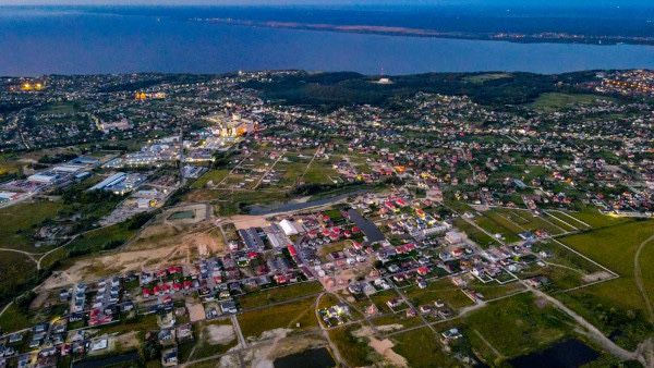 Продам ділянку в Нових Петрівцях