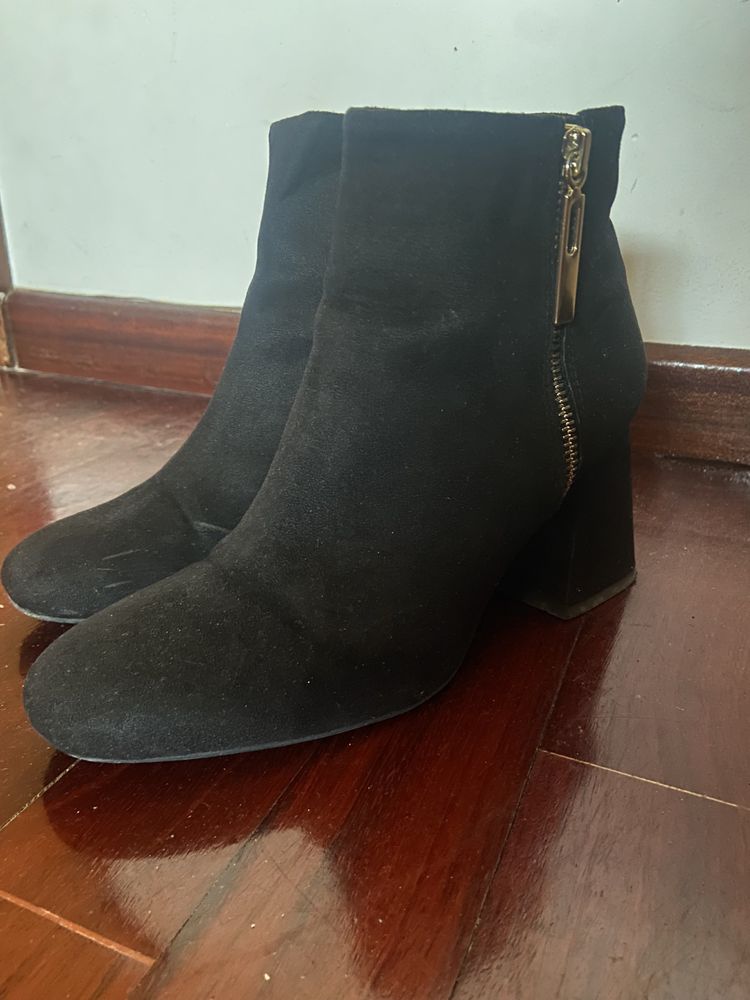 Botas de camurça Stradivarius