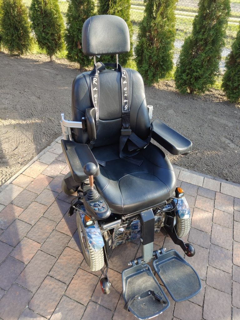 Permobil C300 winda i pochył siedziska