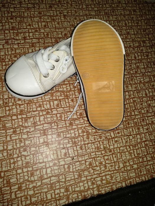 Обувь для детей 1,5 - 2 года.