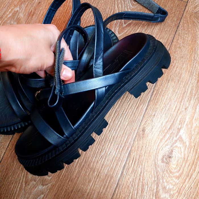 Шкіряні сандалі Answear Lab