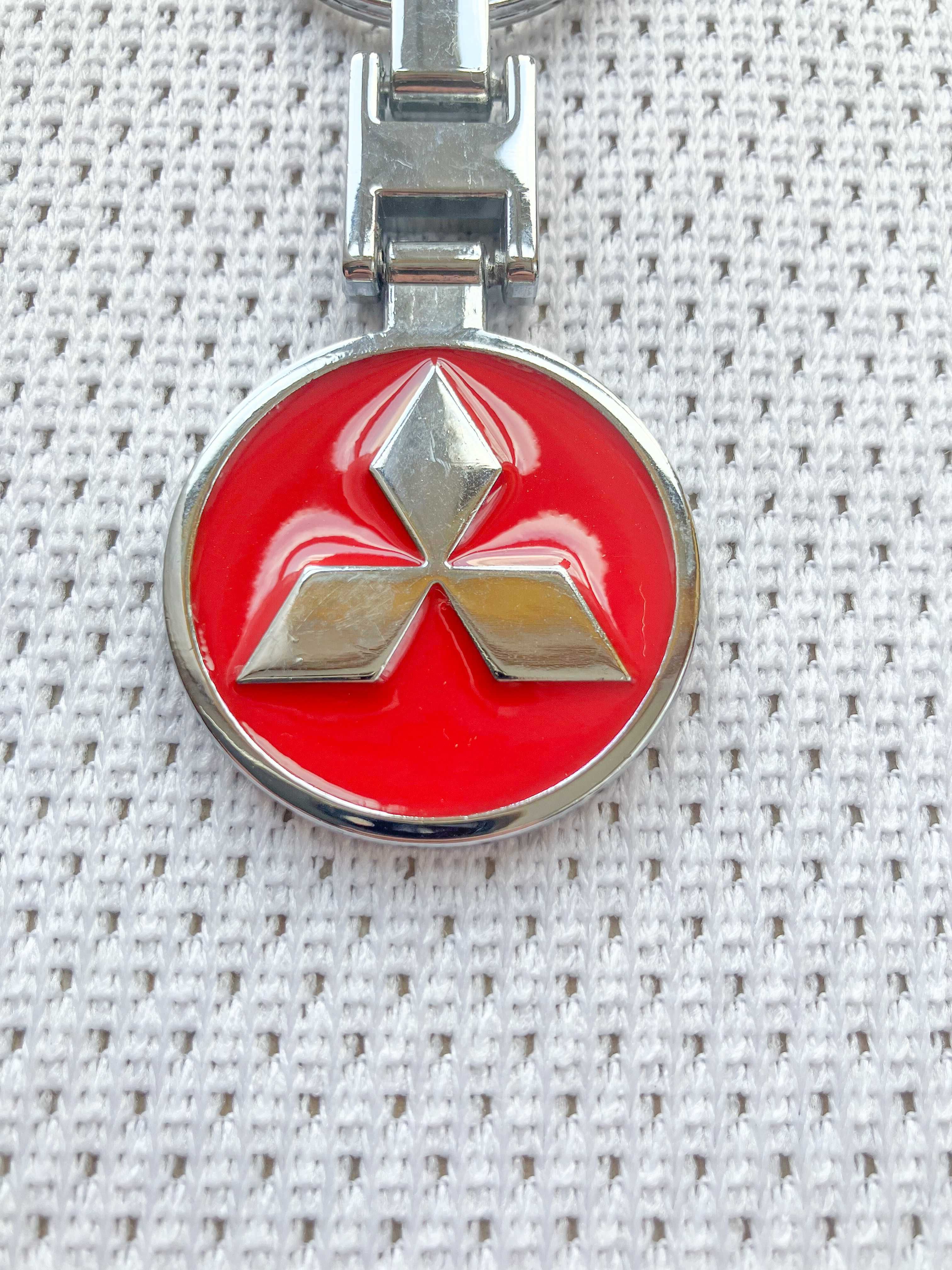 Metalowy Brelok do kluczy samochodowych Mitsubishi srebrny emblemat!