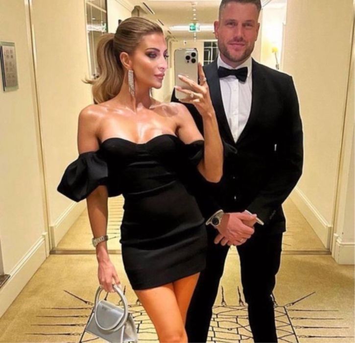 Стильна сукня від Zara, нова з біркою