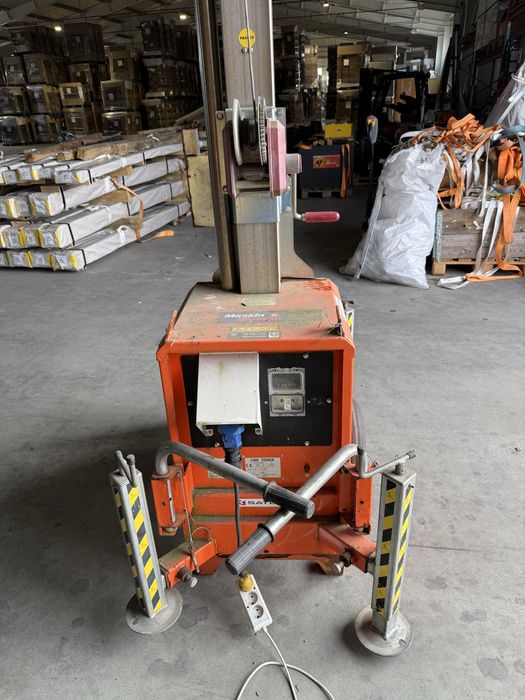 Sprzedam maszt oswietleniowy 8m