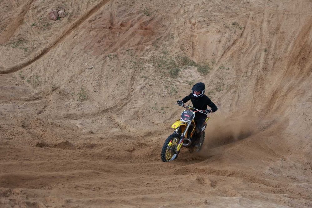 Cross Suzuki RM 250 2T