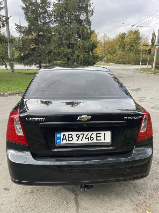 Chevrolet lacetti 2012 рік.в рідній фарбі.