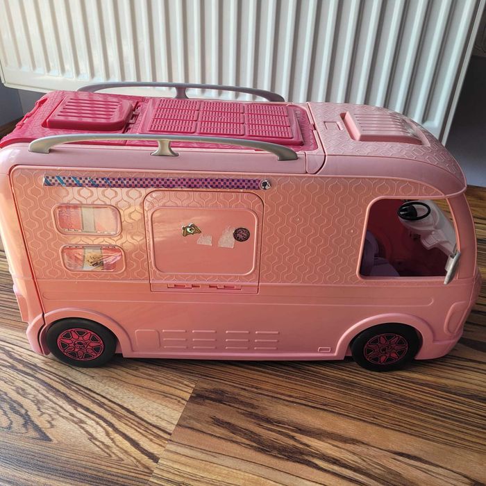 Kamper dla lalki Barbie FBR34