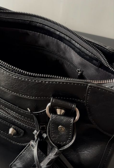 Сумка Balenciaga le city medium bag