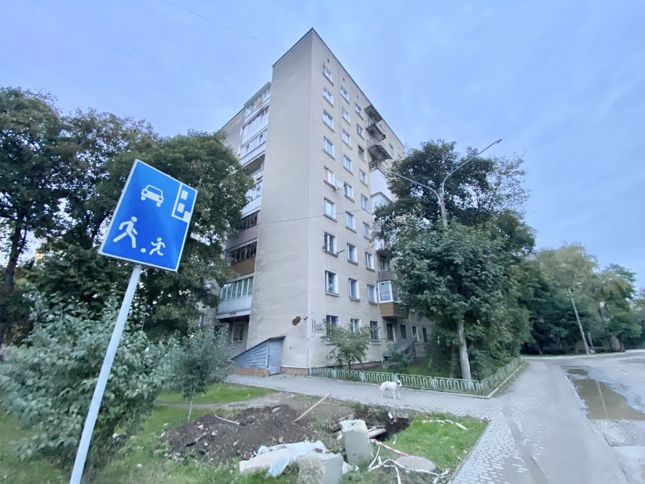 Продається квартира. Вул. Микитинецька. Незалежності. 33м². 3 поверх.