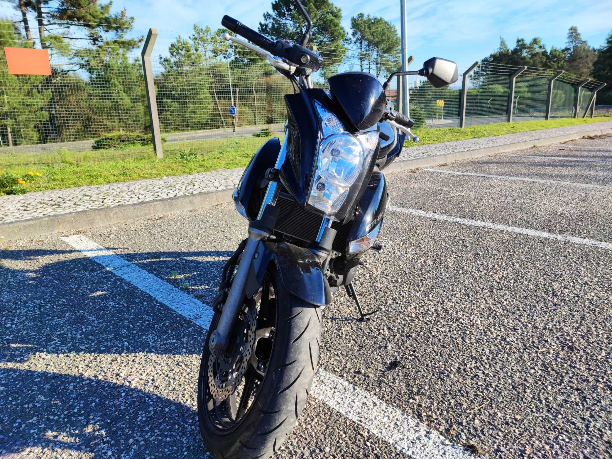 Kawasaki ER6N 650cc