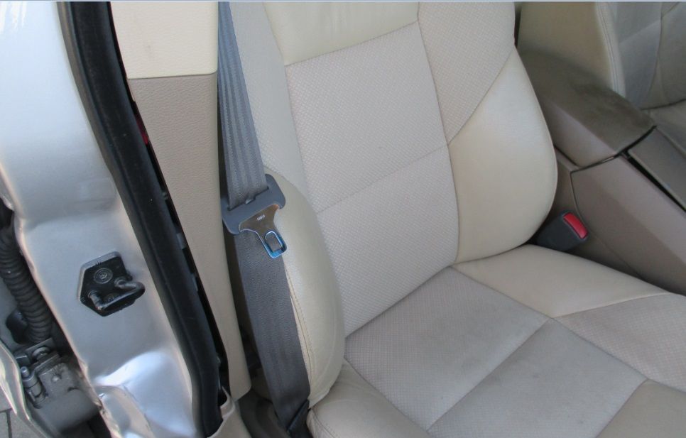 VOLVO S60 V70 XC70 Pas Prawy Napinacz Europa Pasy Airbag CZĘŚCI RADOM