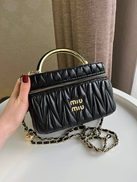 Сумка miu miu сундук
