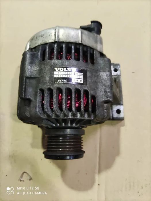 Alternador  - Volvo S40 / V40 1.6i ( 2000 )