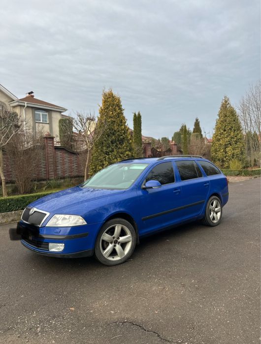 Продам шкода а5 2008р 2.0 диз автомат НЕРОЗМИТНЕНА