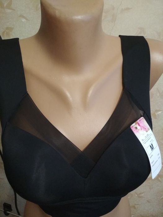Фирменный бюстгальтер с пуш-ап