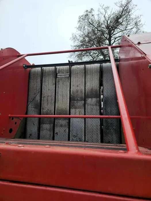 Prasa belująca NEW HOLLAND BR 750A