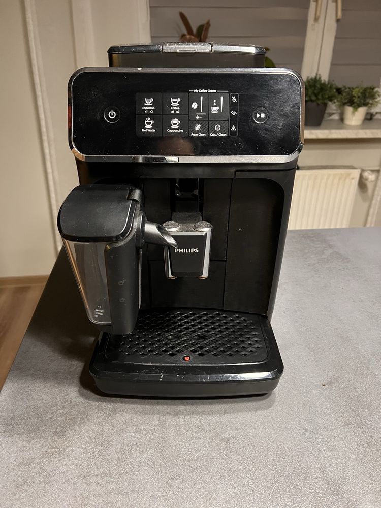 Ekspres do kawy Philips LatteGo 2200 series