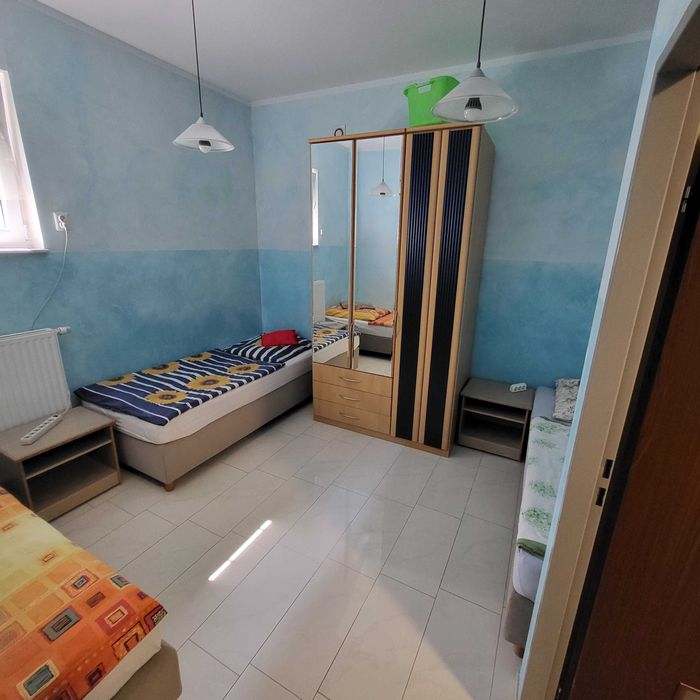 1. Mieszkania, apartamenty, pokoje, kwatery, noclegi pracownicze