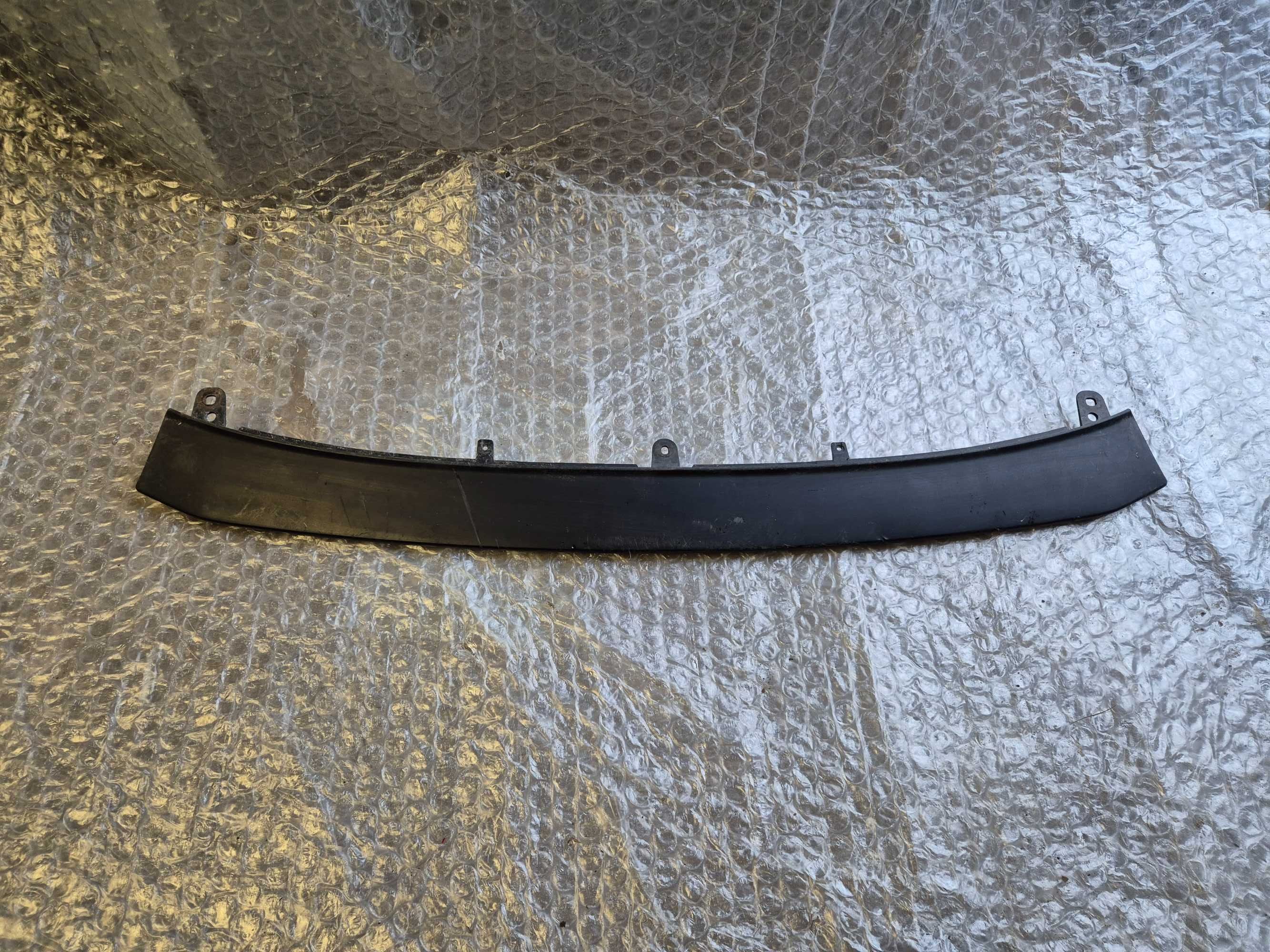 Spoiler dokładka zderzaka przedniego AUDI TT S-LINE 8S0