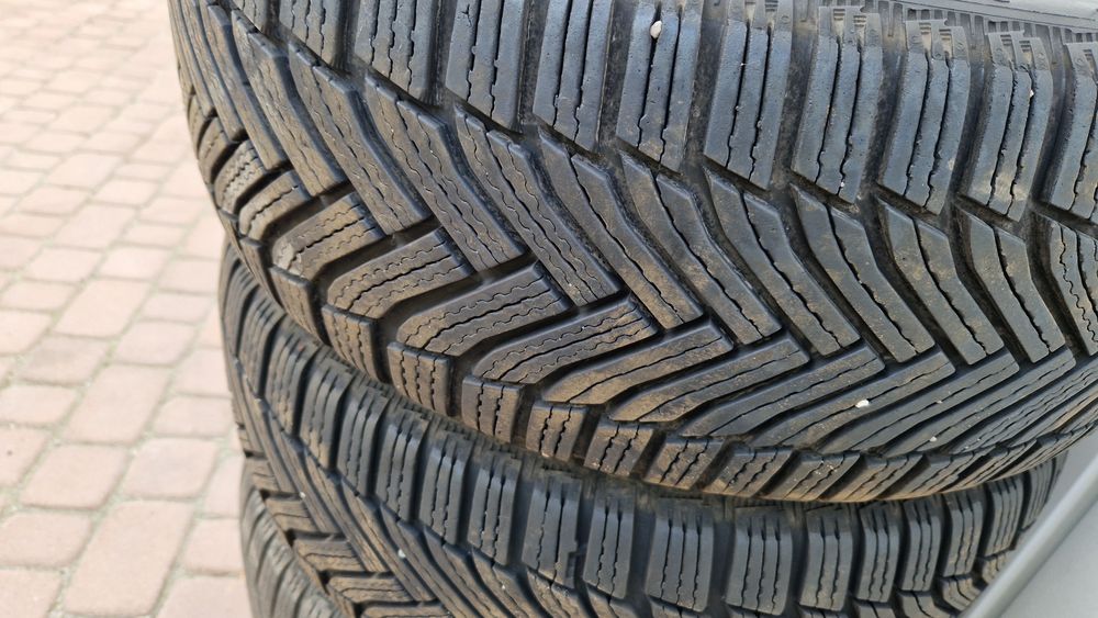 4x opona Michelin Alpin 6