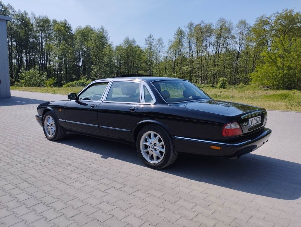 Jaguar xj8 3.2 V8 benzyna