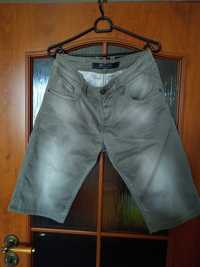 Armani Jeans  Oryginalne męskie krótkie spodnie, Rozmiar 31 / 82-84 cm