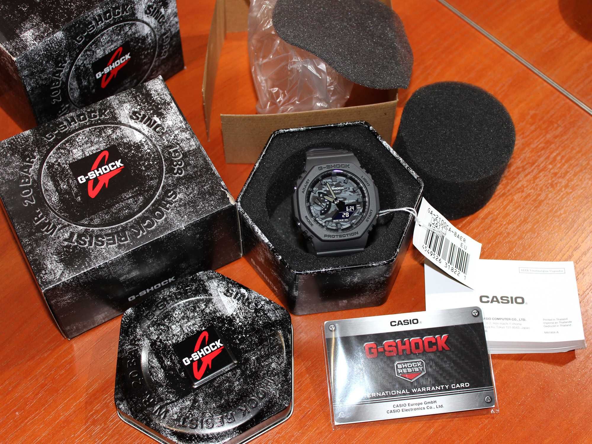 Casio G-Shock GA-2100CA-8AER 8A наручний годинник оригінал новий часы