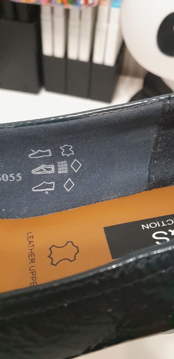Buty skórzane, baleriny , M&S, stan super