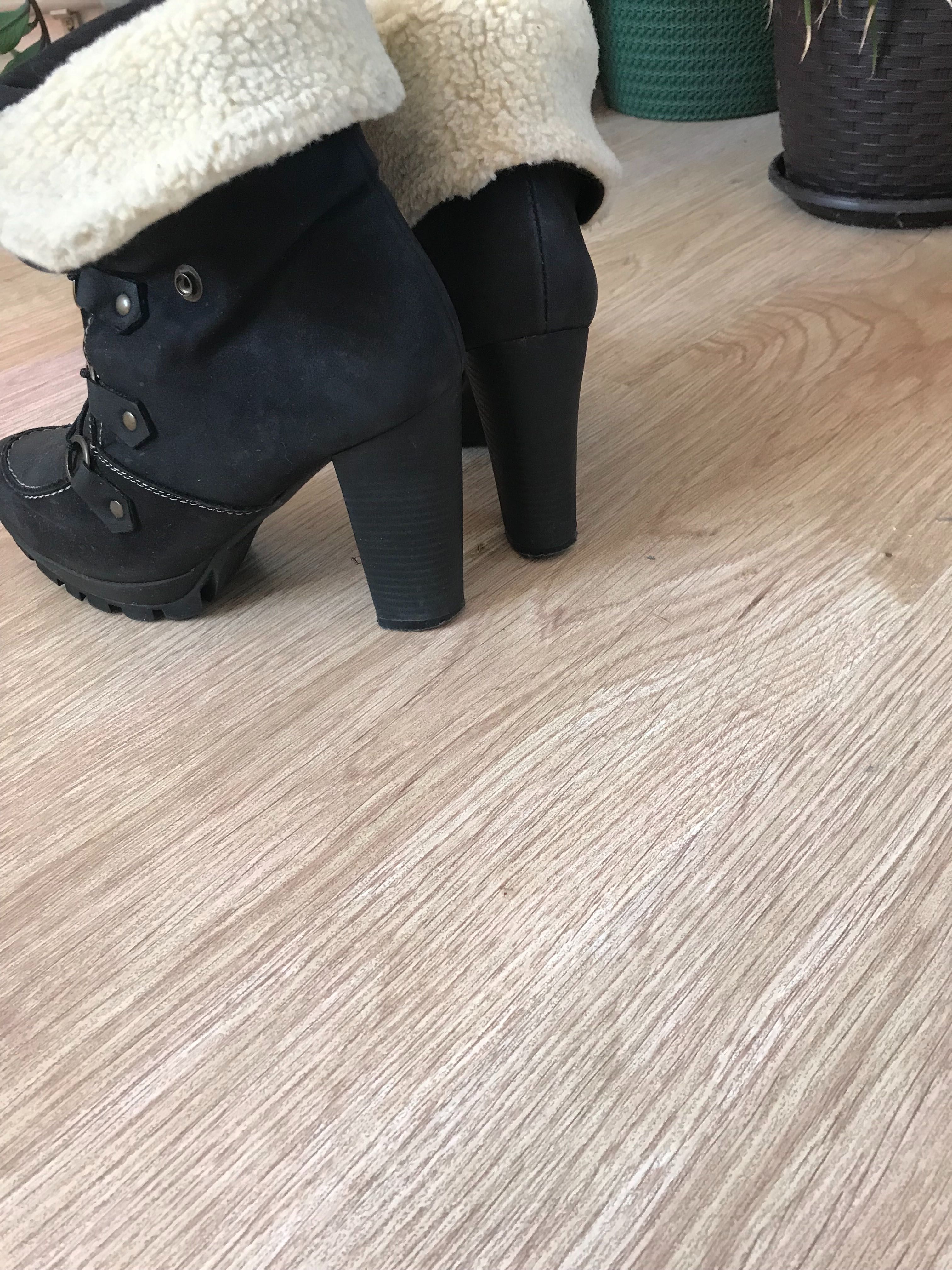 Взуття зимове 37 розмір