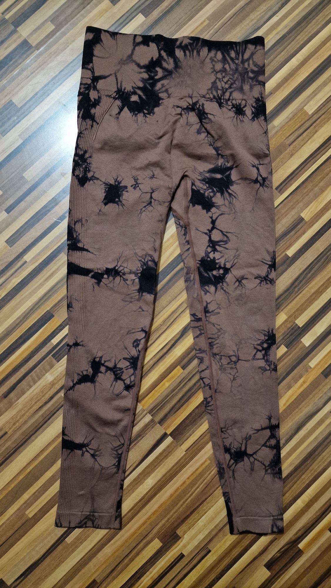 Legginsy czekoladowe brązowe rozmiar M shein