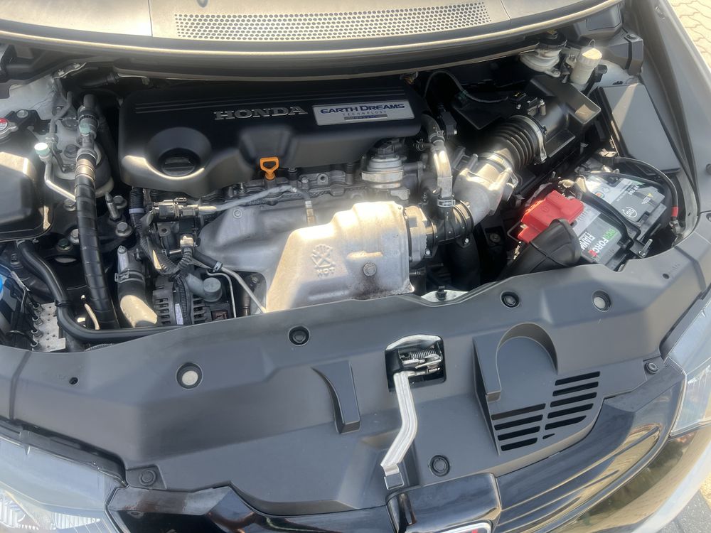 Honda civic 1.6 I-DTEC SPORT